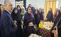 بازدید مدیرکل دفتر زنان روستایی و عشایری وزارت جهاد کشاورزی از نمایشگاه توانمندی‌های زنان روستای نامتلو در شهرستان رامیان