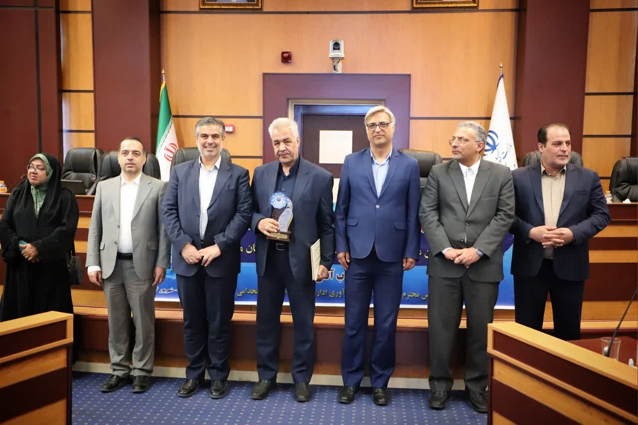 جهاد کشاورزی مرکزی برای سومین سال متوالی رتبه برتر جشنواره شهید رجایی را کسب کرد